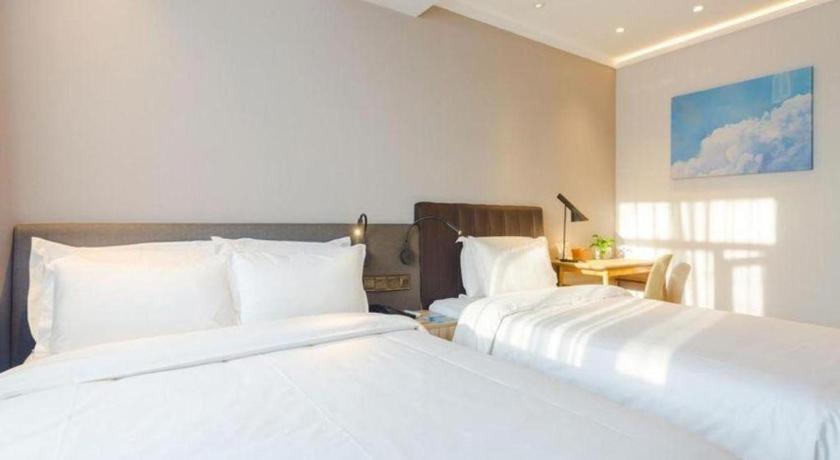 Hanting Premium Wudaokou East Gate Of Tsinghua Hotel 3*